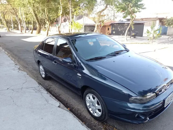 Fiat Marea ELX 2.4 MPI 20V 4P 2002