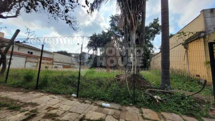 Terreno à venda Planalto Paulista 30 x 40, plano, vago e em localização nobre