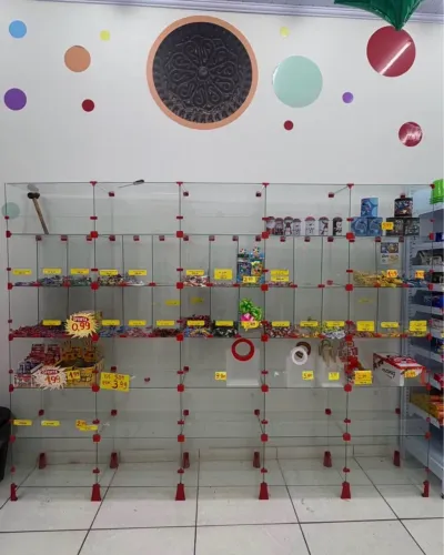 Estante em vidro temperado
