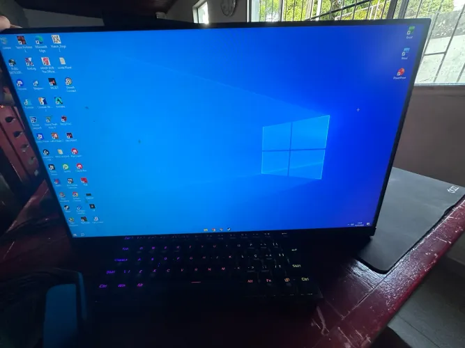 Monitor LG UltraGear 24" 144Hz 1ms IPS