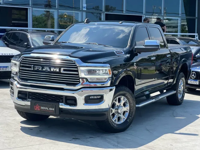 Ram 3500 Limited Longhorn 6.7 TB CD Diesel 2022