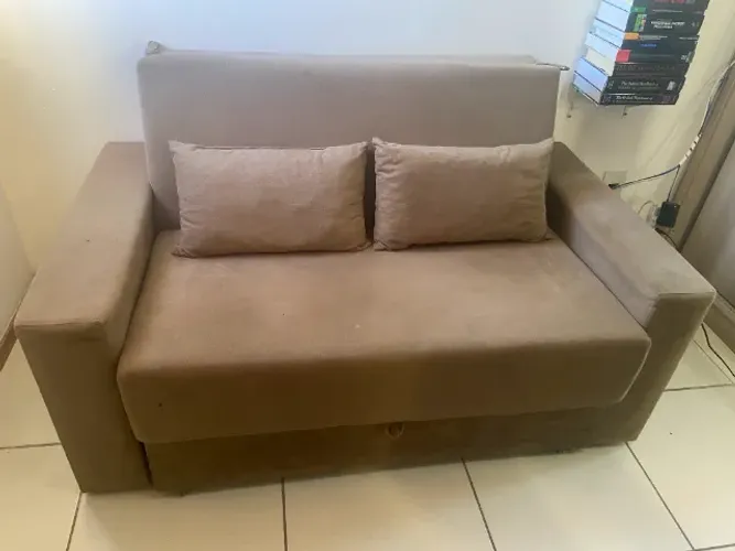 sofá cama 2 lugares 600 reais