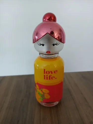 perfume benetton sisterland yellow peony feminino eau de toilette