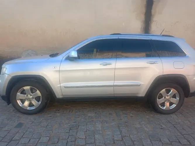 Jeep Grand Cherokee Limited 3.6 4X4 V6 Aut. 2011
