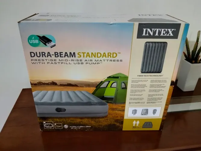 Colchão inflável com bomba Intex novo lacrado