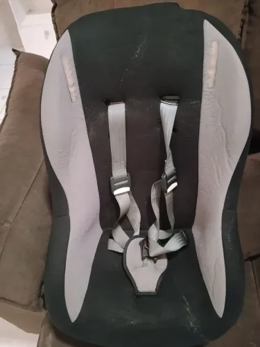 Vendo cadeirinha para criança para automóvel 