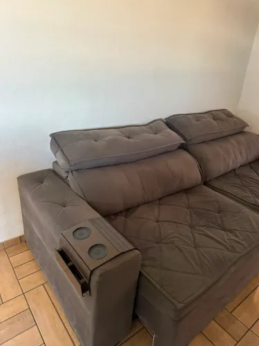 Vende-se sofá retrátil