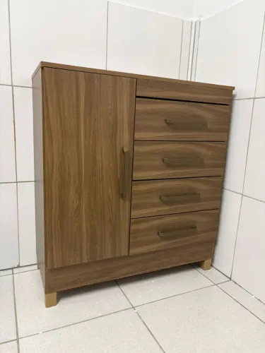 CÔMODA NOVA, 1 PORTA 4 GAVETAS 