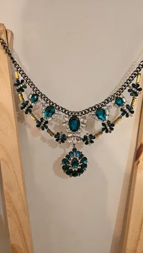 Colar Feminino Zara