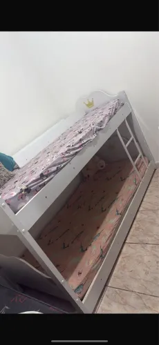 Cama tamanho solteiro