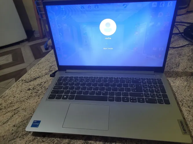 Notebook Lenovo Core i5 12ª Gen | 16GB RAM DDR4 | SSD 512GB | Tela 15.3