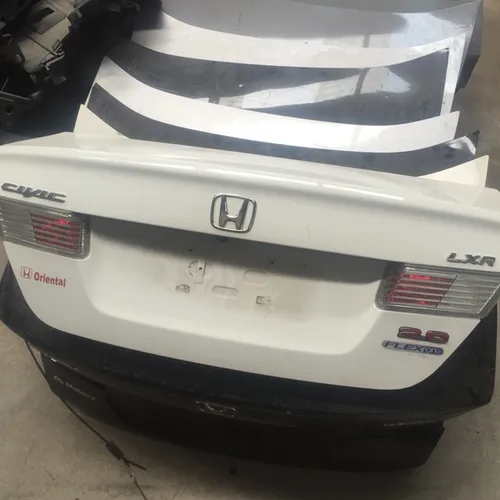 Tampa de mala e lanternas Honda Civic e new civic 