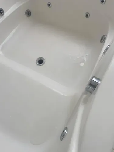 Vendo banheira zero km. Jacuzzi. Sem uso. 