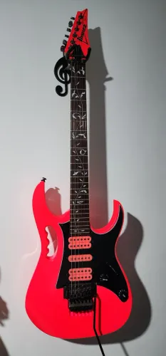 Guitarra Ibanez jam pink