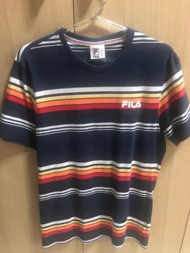 Camiseta Fila Listrada Azul e Amarela - Tamanho M