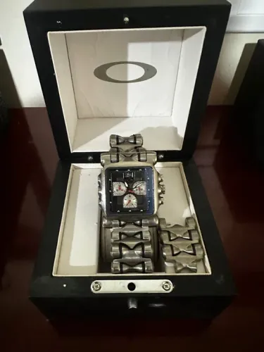 relógio oakley minute machine