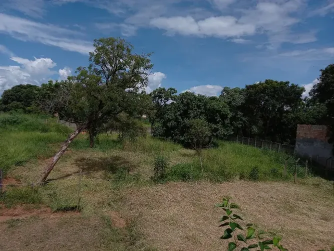 Terreno 2.760m3 com casa no Mantiqueira em Prudente de Morais MG 