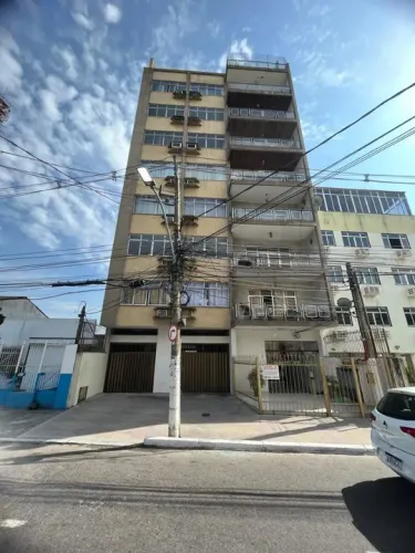 Apartamento na Vinte e Cinco