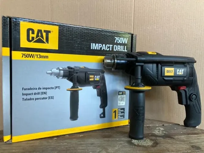 Furadeira De Impacto CAT 13MM 127V 750W