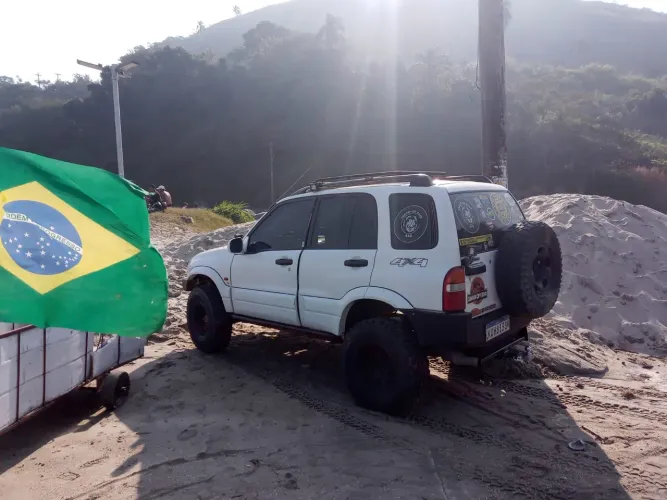 Vendo Suzuki Gran Vitara,  toda equipada.