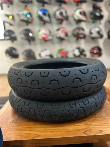 Par Pneus Phantom 100/90-18+150/70-17 Triumph Thruxton