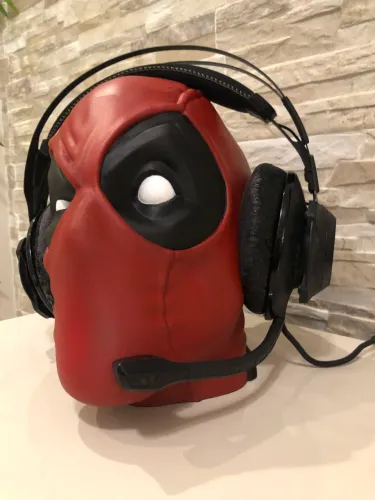 SUPORTE HEADSET DEADPOOL