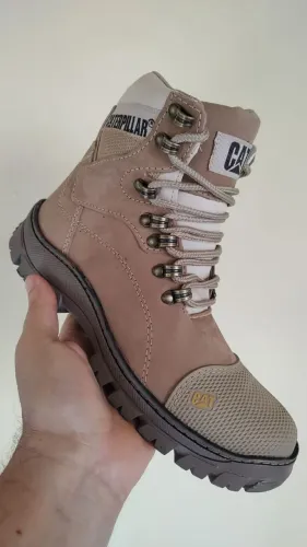 Bota Caterpillar Bege