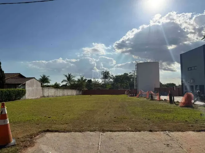 VENDA - TERRENO CONDOMINIO VILLAGE IPANEMA / ARAÇOIABA DA SERRA/SP