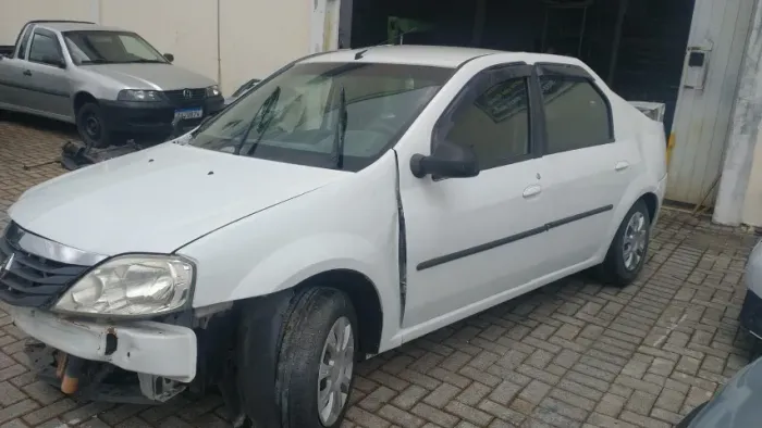 SUCATA RENAULT LOGAN EXP 1.0 16V 2012