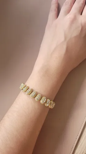Pulseira Dourada com Pedrarias