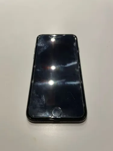 iPhone 7 para Retirada de Peças (NÃO FUNCIONA)