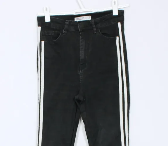 calça sarja flare listra preto e branco zara - veste 34 - ref. 4189