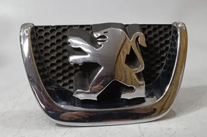 Emblema Grade Frontal Peugeot 207 2009 - 2014 Preto