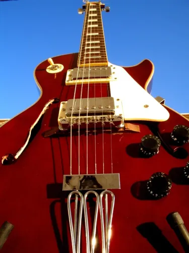 Guitarra Semi Acustica Estilo Blues Dynamic Edição Limitada