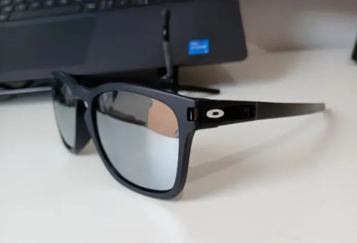 Óculos de sol Oakley