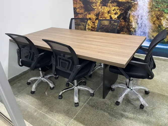 MESA DE REUNIÃO COM CADEIRAS 2.00x1.00 NG/PT LOJA IKONMIXOFFICE 