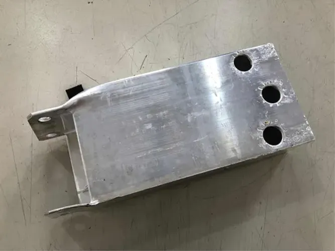 Suporte Parachoque D. E. Mercedes Gla200 1.6 Turbo 2018 7893