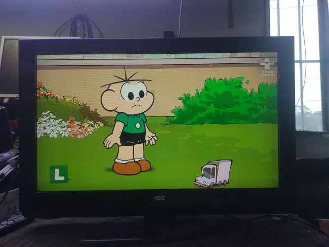 TV AOC em perfeito estado