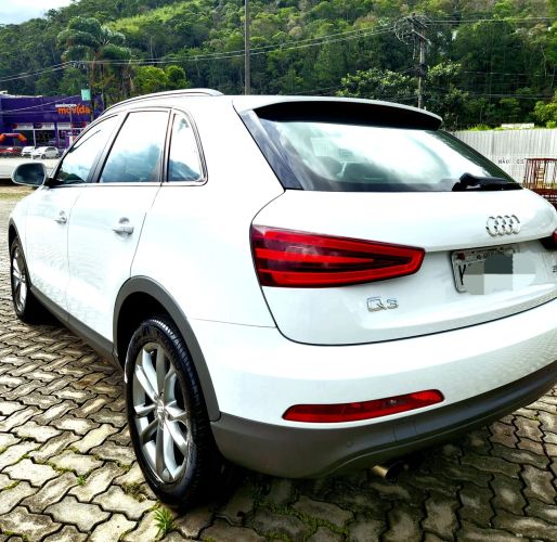 Imagem de Audi Q3 2.0 TFSI Quat. 170/180cv S-tronic 5P 2014