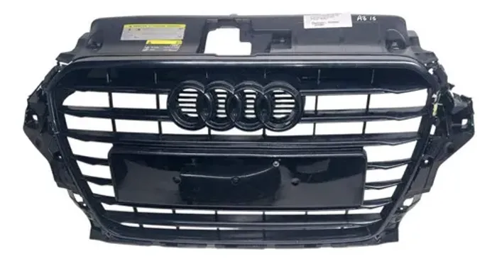 Grade Central Parachoque Audi A3 2012 2016 Com Detalhe Preto