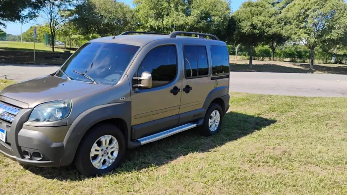 Fiat Doblo Adv/adv Tryon/locker 1.8 Flex 2012