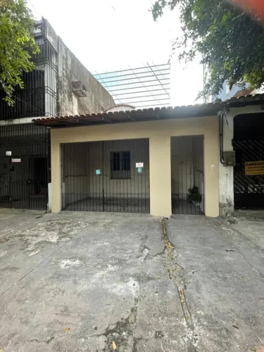 Casa 2 Quartos com Quintal Amplo | São Brás - Belém | Excelente Localização