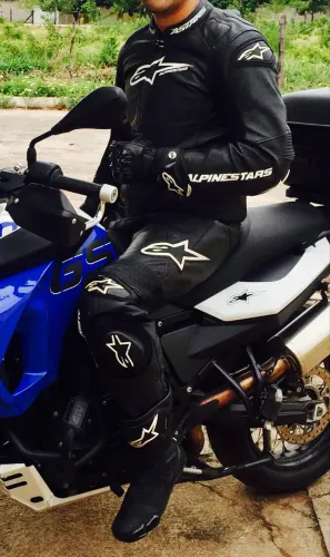 MACACÃO ALPINESTARS GP PRO 2 PEÇAS LEATHER SUIT (USADO)