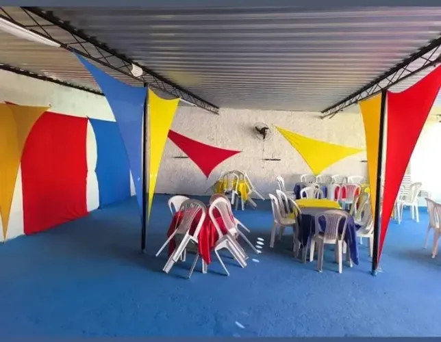Malhas tencionadas/ voal