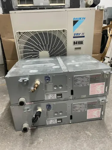 CONJUNTO DAIKIN VRV IV - Condensadora 4 HP R410A 220V + Evaporadoras
