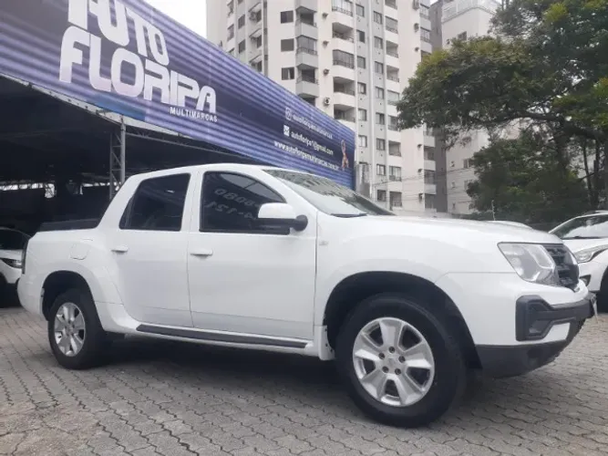 Renault Oroch 1.6 2023 completa e pouco rodado.