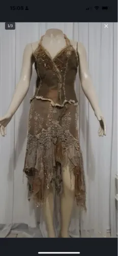 Conjunto saia e blusa