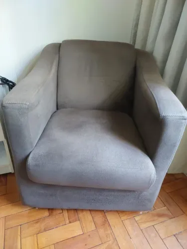 Poltrona Decotativa Bia Marrom  -   retirada imediata - Asa Sul  