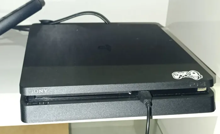 PS4