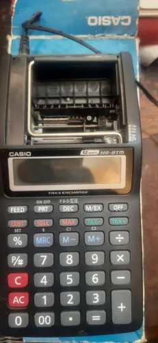 Vendo máquina de calcular marca casio 100 reais